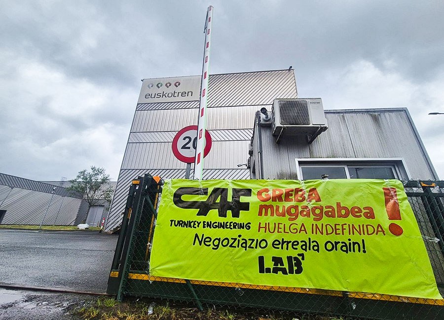 La plantilla de CAF Turnkey logra un preacuerdo tras un mes de huelga
