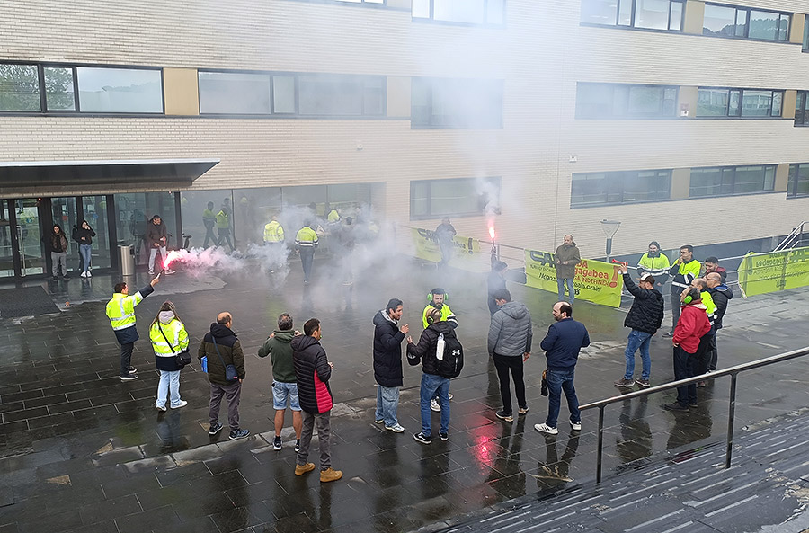 LAB acusa a CAF Turnkey de enquistar la huelga y poner en riesgo el servicio ferroviario