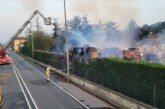 Cortada la N-634 en Iurreta por un incendio en la papelera