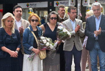 El PP homenajea a Jesús Mari Pedrosa en la placa colocada donde fue asesinado hace 26 años