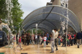 Iurreta activa los chorros de agua y trabaja en más refugios climáticos urbanos para combatir el calor